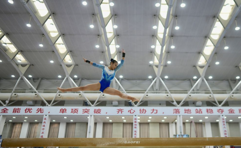 AG旗舰厅百家乐与其他赌场游戏的比较